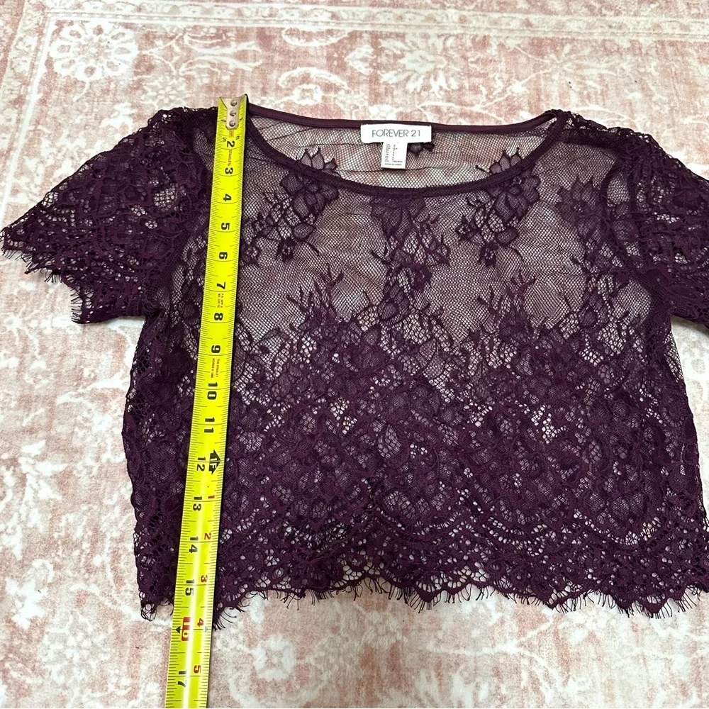 Sheer🪻Cropped Lace Purple Top - Picture 5 of 6